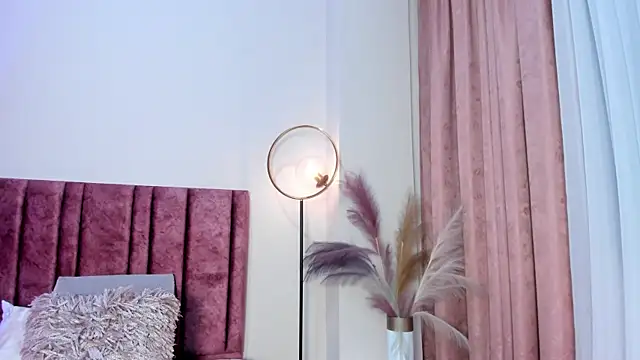 Snapshot of KeniaCarterr chatting on February 20, 2026, 2:08 am KeniaCarterr online show from February 20, 2026, 2:08 am