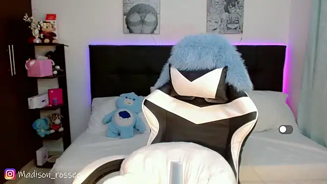 Madison Rossee online show from March 14, 2026, 9:10 pm