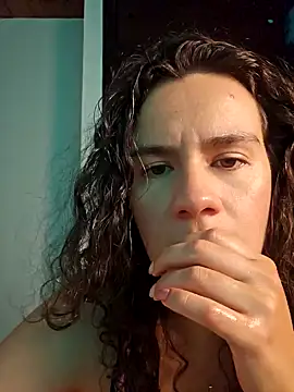  ChloeRed online show from April 18, 2026, 7:58 pm