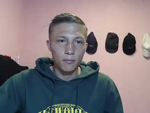 Snapshot of Cronos_Hot_8 chatting on February 27, 2026, 6:24 am Cronos Hot 8 online show from February 27, 2026, 6:24 am