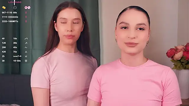 ZofiaSoshnik online show from March 12, 2026, 6:28 am