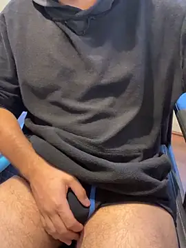 javfran76 online show from April 14, 2026, 9:20 pm