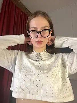 MyKittySayMeow online show from April 12, 2026, 9:29 pm