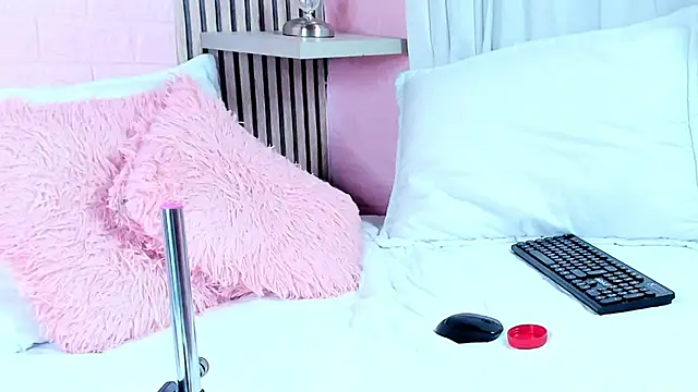 kelly 666 online show from April 12, 2026, 3:21 am