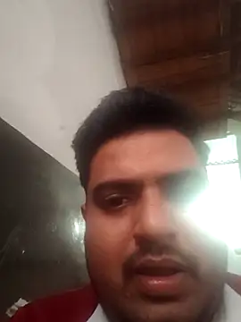 hunterkingshan online show from February 4, 2026, 12:11 pm