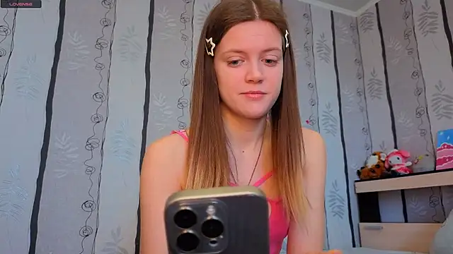 SueFerreyra online show from March 29, 2026, 8:05 am