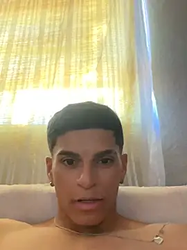 Snapshot of Baiano1515 chatting on July 19, 2026, 5:32 pm Baiano1515 online show from July 19, 2026, 5:32 pm