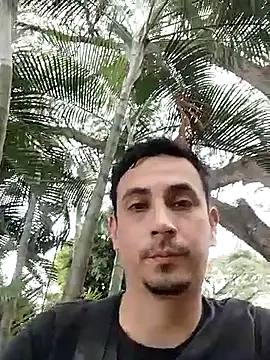 rejypool online show from April 18, 2026, 7:58 pm