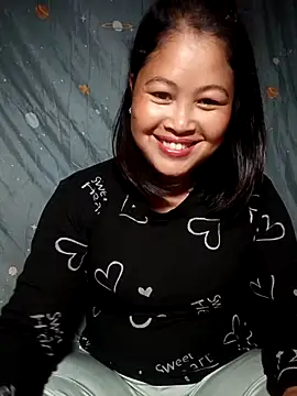 Snapshot of Mayly_Sweet chatting on February 27, 2026, 1:00 pm Mayly Sweet online show from February 27, 2026, 1:00 pm