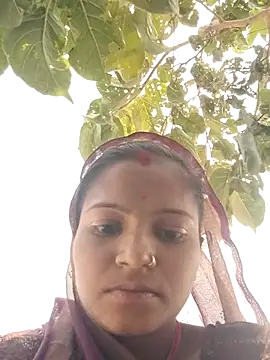 Snapshot of Gungun_thakur chatting on February 27, 2026, 6:24 am Gungun thakur online show from February 27, 2026, 6:24 am