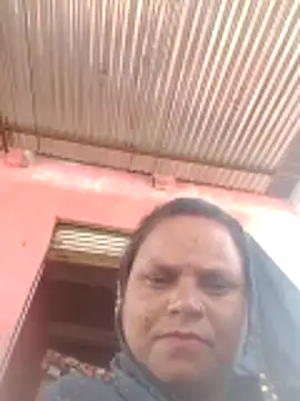 Snapshot of Cuty_nikita chatting on June 3, 2026, 4:24 am Cuty nikita online show from June 3, 2026, 4:24 am