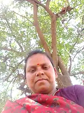 Snapshot of Cuty_nikita chatting on May 8, 2026, 5:11 am Cuty nikita online show from May 8, 2026, 5:11 am