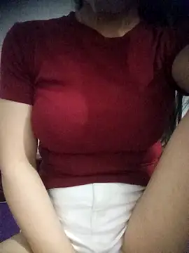 quanchatseex online show from May 3, 2026, 2:53 pm