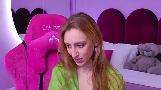 LeyaAtwood online show from March 14, 2026, 4:24 pm