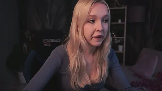 MaoqiBeverly online show from February 17, 2026, 5:43 pm