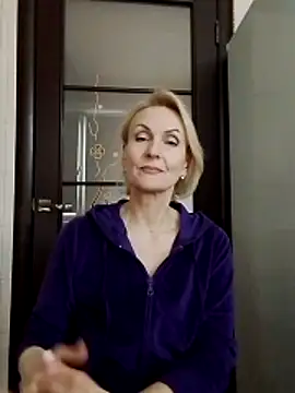 MichelleSolis online show from April 12, 2026, 2:31 pm