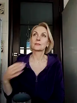 MichelleSolis online show from April 25, 2026, 4:48 pm