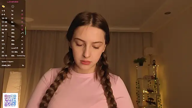 LeanneDinkle online show from March 23, 2026, 3:06 am