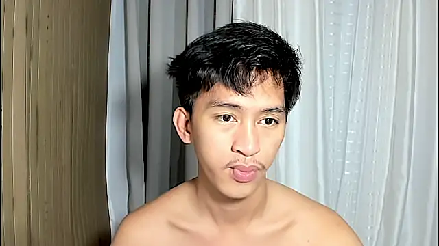  andrie69  online show from April 6, 2026, 1:56 pm