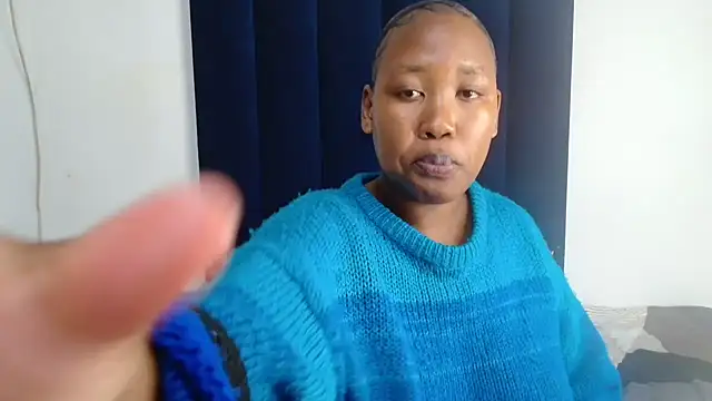 Lissa 27 online show from February 25, 2026, 7:03 pm