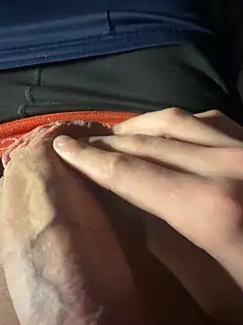 xxlovedick online show from February 10, 2026, 5:23 pm