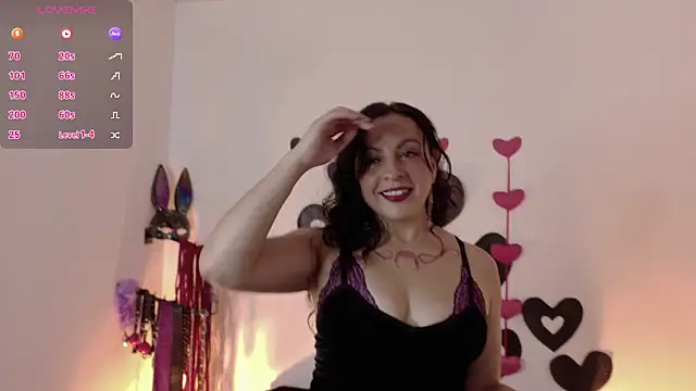 Snapshot of Yunnaa-Subb chatting on February 13, 2026, 2:06 pm Yunnaa-Subb online show from February 13, 2026, 2:06 pm