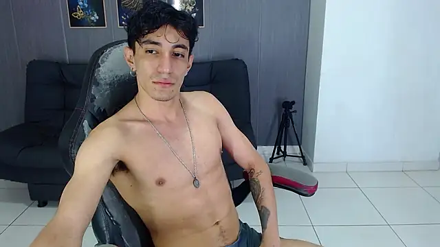 Snapshot of morrison_jimm_ chatting on March 4, 2026, 3:47 am morrison jimm online show from March 4, 2026, 3:47 am