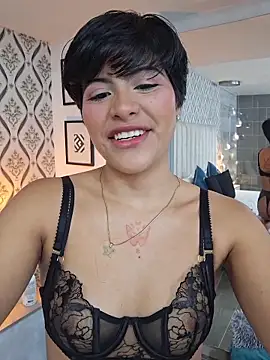 Eva Monroes online show from March 19, 2026, 4:56 am