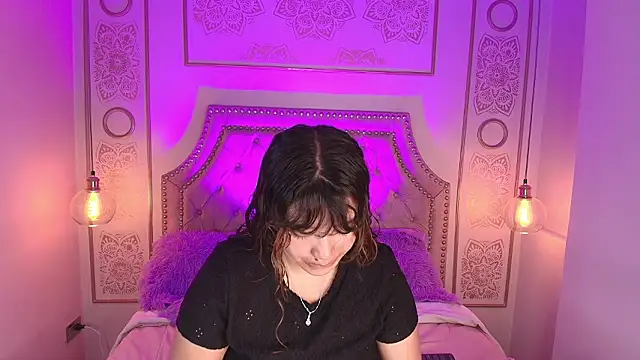 Honny Blaice  online show from March 12, 2026, 11:47 am