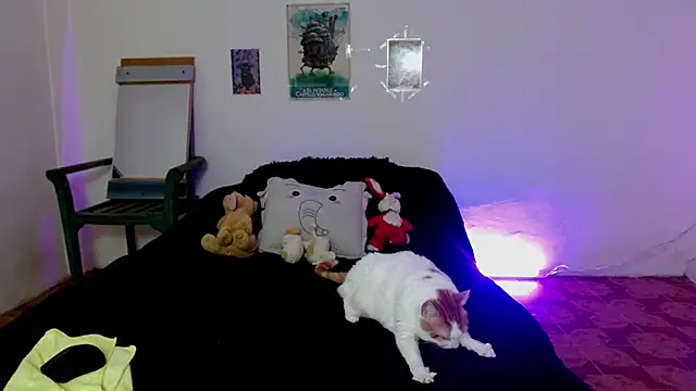 miadavisXXX online show from March 23, 2026, 9:09 am