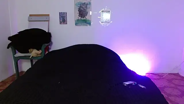 miadavisXXX online show from March 24, 2026, 7:47 pm