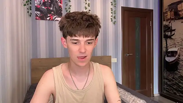 Snapshot of Sweet_Dude chatting on May 30, 2026, 4:12 pm Sweet Dude online show from May 30, 2026, 4:12 pm