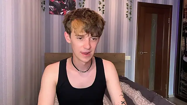Snapshot of Sweet_Dude chatting on June 24, 2026, 5:11 pm Sweet Dude online show from June 24, 2026, 5:11 pm