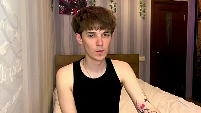Snapshot of Sweet_Dude chatting on March 31, 2026, 7:16 pm Sweet Dude online show from March 31, 2026, 7:16 pm