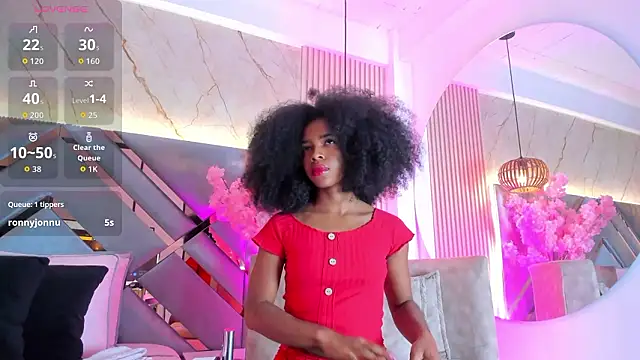 EmmaLovve online show from February 7, 2026, 2:19 am