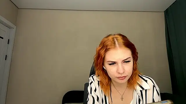 Snapshot of LuxuryRita chatting on February 8, 2026, 1:53 pm LuxuryRita online show from February 8, 2026, 1:53 pm