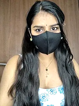 Alix cuti online show from April 14, 2026, 4:01 pm