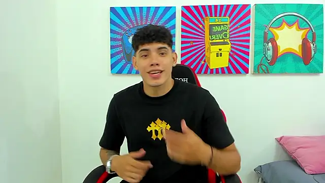 Snapshot of justin_payn14 chatting on March 3, 2026, 2:13 pm justin payn14 online show from March 3, 2026, 2:13 pm