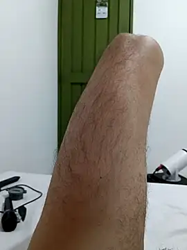 elvergon8721 online show from February 11, 2026, 1:44 pm