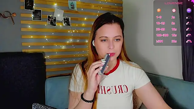 Alice Wanderr online show from February 25, 2026, 12:55 am