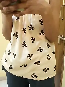 Siya bombay online show from March 8, 2026, 2:04 am