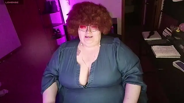 RileySynn online show from April 19, 2026, 6:03 am