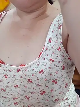 Yummyamasha online show from May 16, 2026, 5:50 am