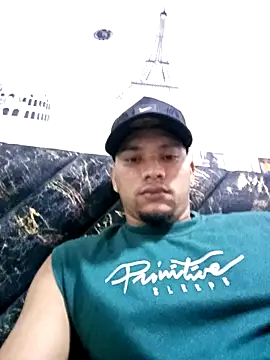 Snapshot of Santi1996 chatting on May 29, 2026, 6:36 pm Santi1996 online show from May 29, 2026, 6:36 pm