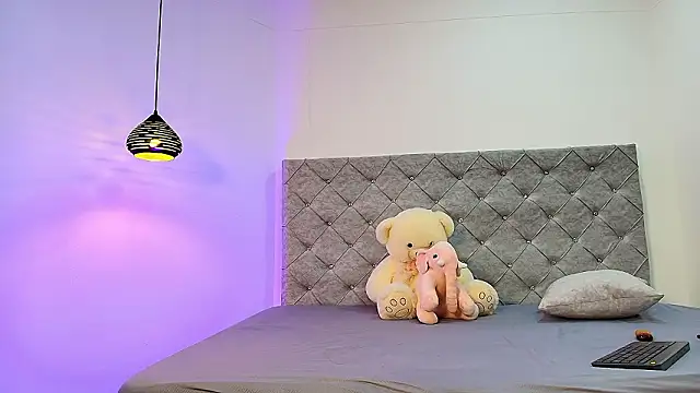 Samanta-Rose online show from February 27, 2026, 3:29 am