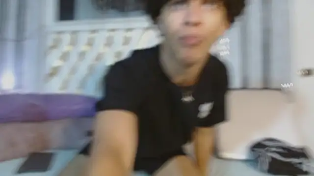 ian smith  online show from April 13, 2026, 11:36 am