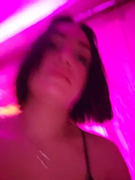 Snapshot of HotDevilGirl_ chatting on February 27, 2026, 7:14 pm HotDevilGirl online show from February 27, 2026, 7:14 pm