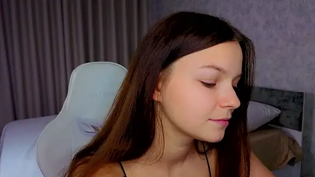 ElizaPizza online show from June 3, 2026, 6:23 pm