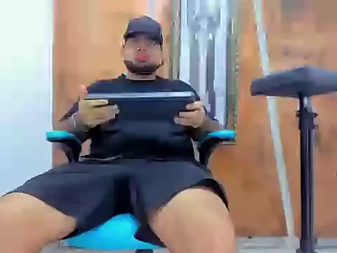 Chris Evans22 online show from February 7, 2026, 11:51 am