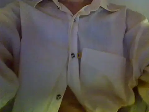 Snapshot of Onirica_L chatting on February 2, 2026, 12:20 am Onirica L online show from February 2, 2026, 12:20 am